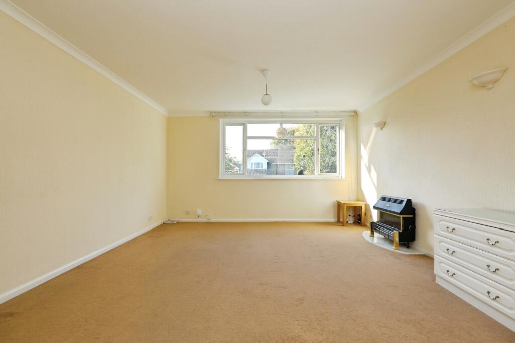 Apartment in Sheffield, Ecclesall - More