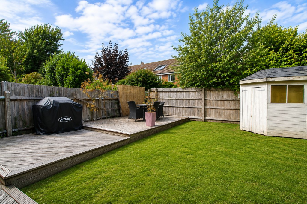 House in Shepperton, Surrey - More