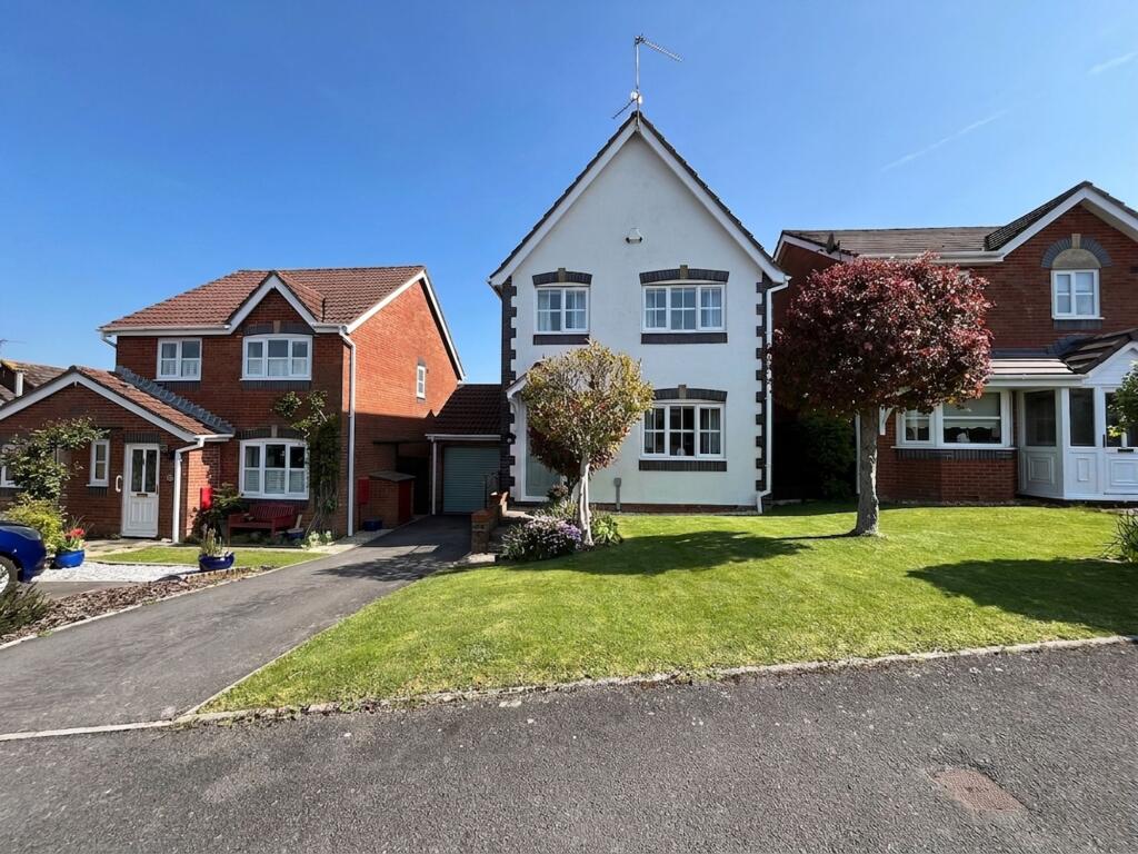 Main image of property: Coed-Y-Felin, Barry, CF62