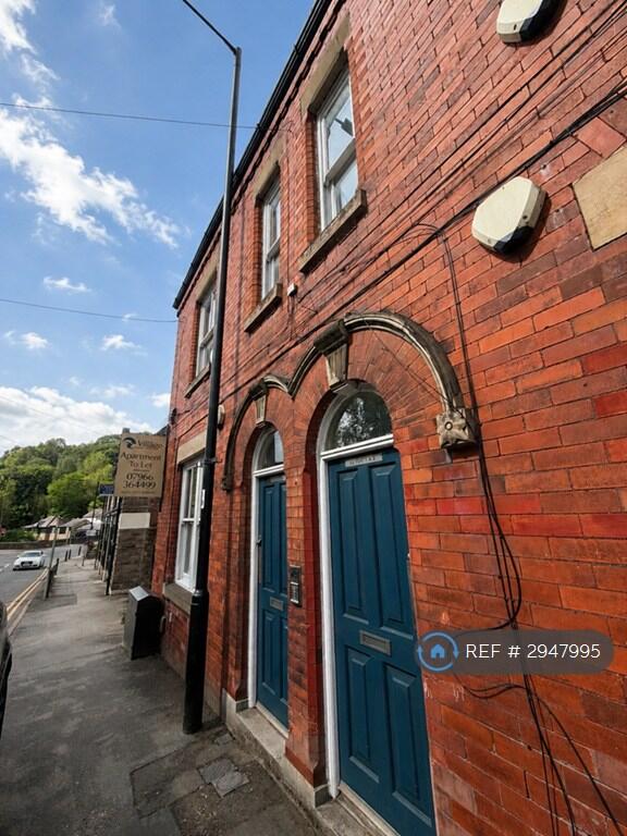 Main image of property: Lower Fold, Stockport, SK6