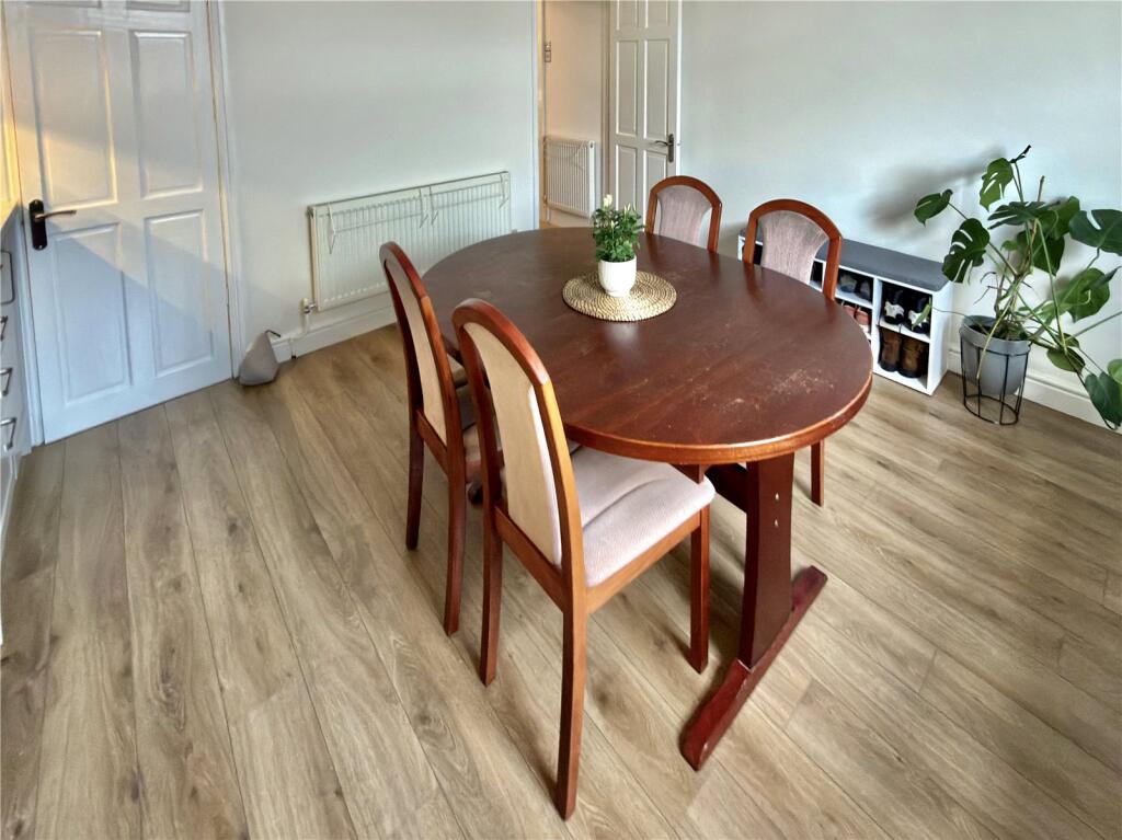 Park Hill, Darfield, Barnsley, South Yorkshire, S73 photo 3
