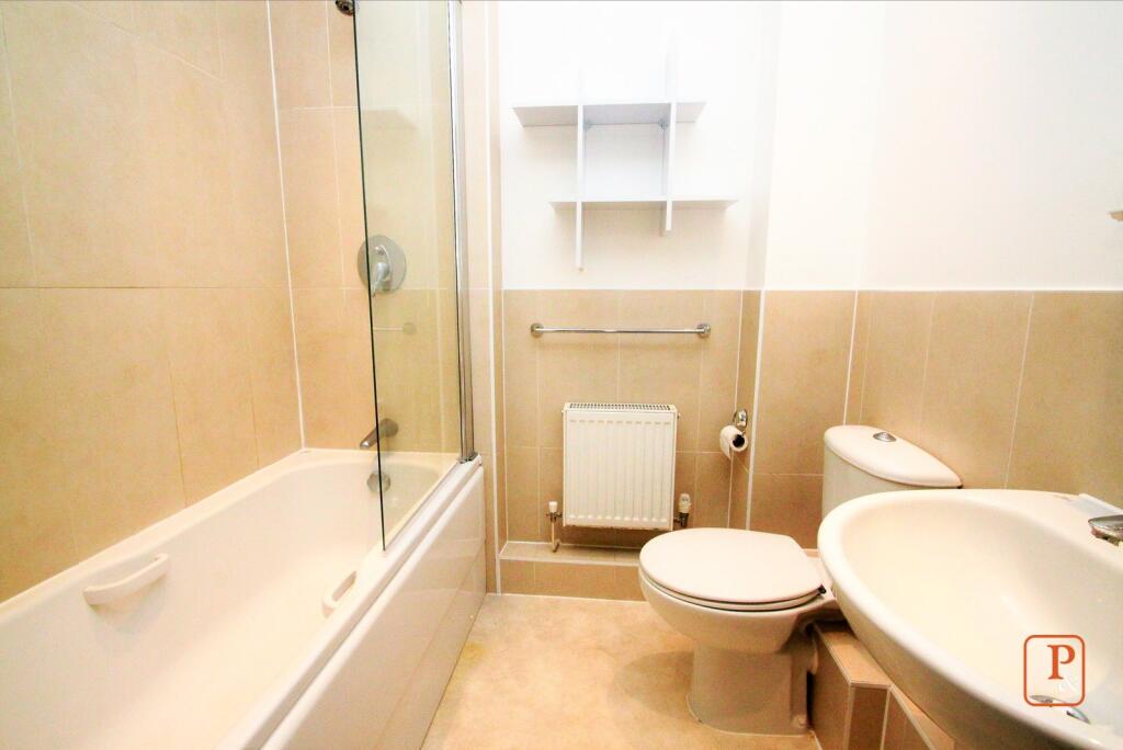 Apartment in Colchester, New Town - More