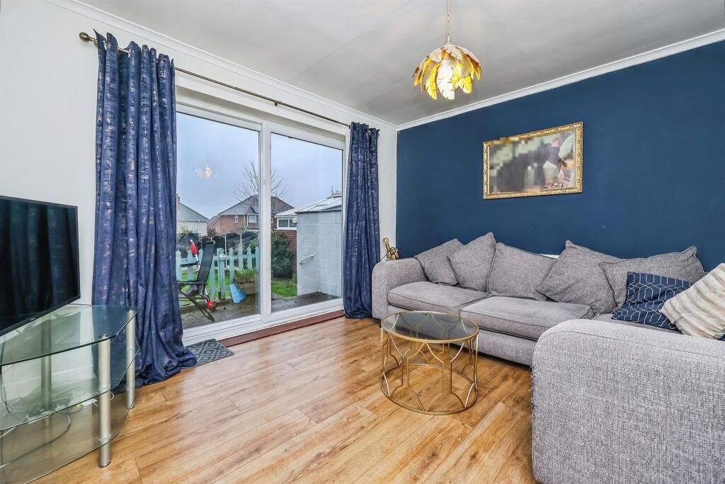 Mitchells Terrace, Ilkeston photo 4