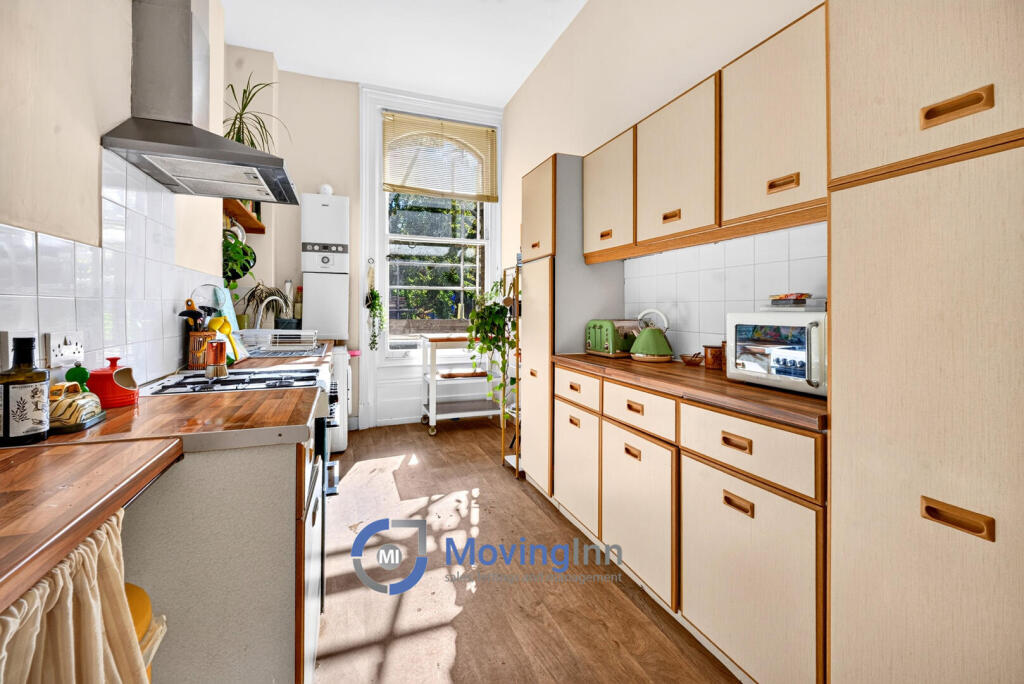 Apartment in London - View 5