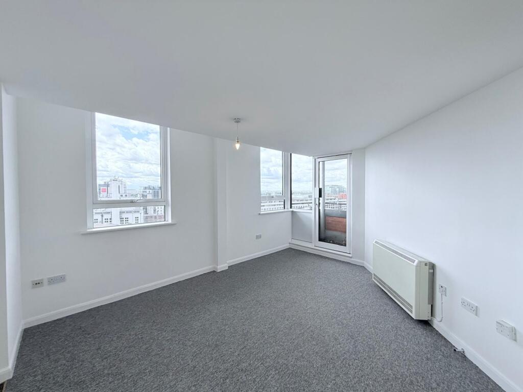 Main image of property: Trivett Square, Nottingham, NG1