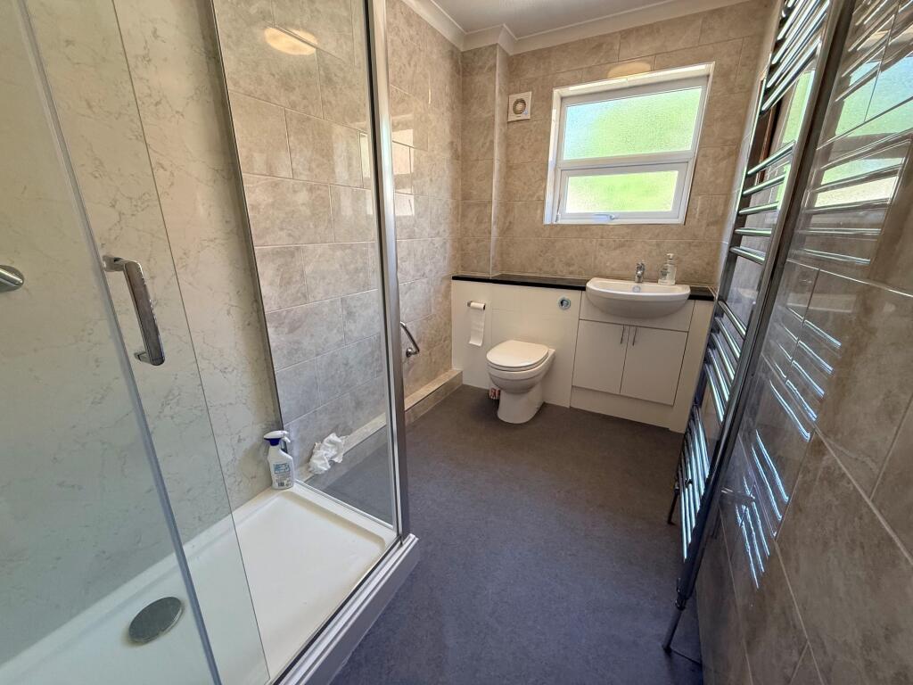 House in Yeovil, Somerset - View 6