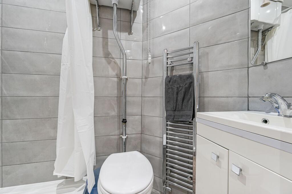 Apartment in London - View 4