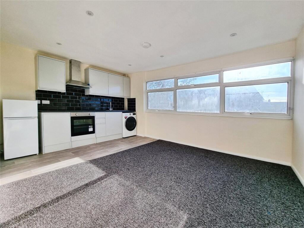 Main image of property: Durling Court, Rainham, Gillingham, Kent, ME8