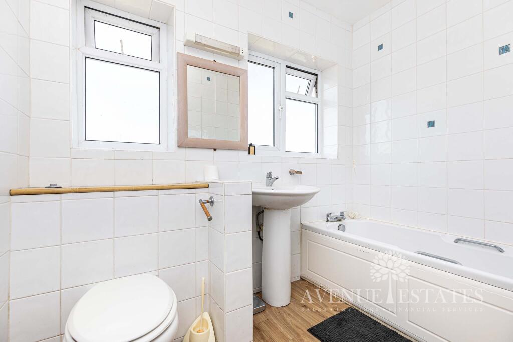 Apartment in Bournemouth - View 5