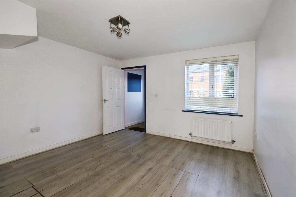 House in Wolverhampton - View 5