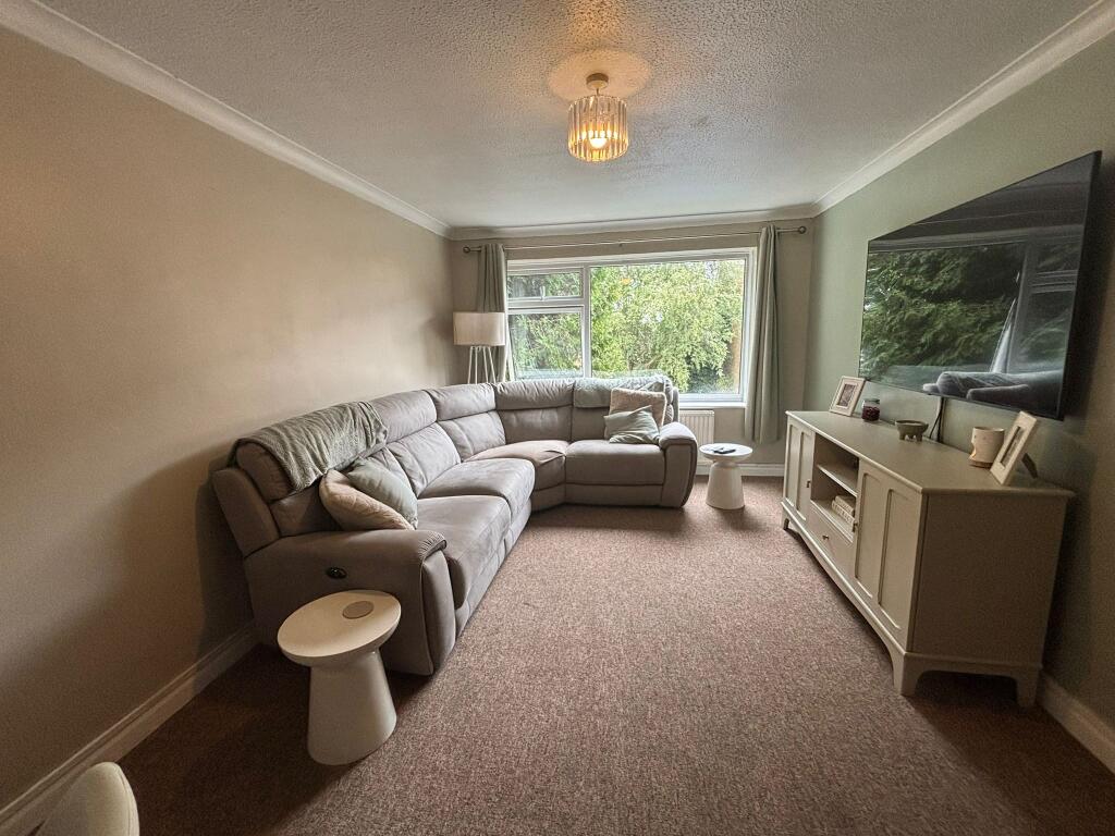 Apartment in Basingstoke and Deane, Basingstoke - View 2