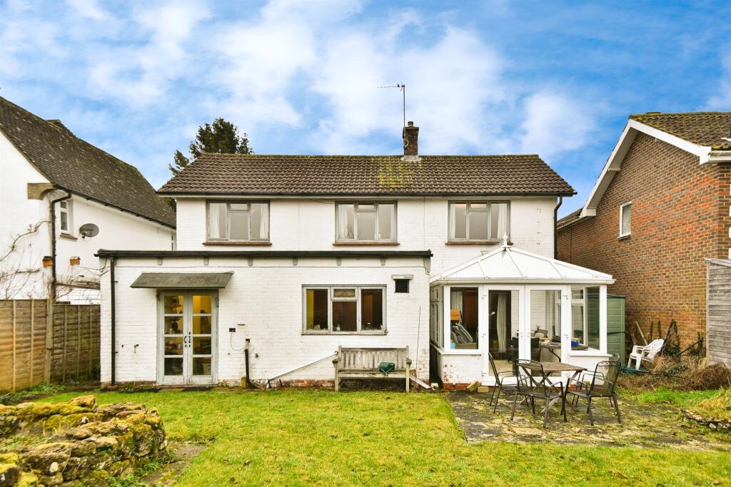 Vicarage Lane, Shrivenham, Swindon photo 4