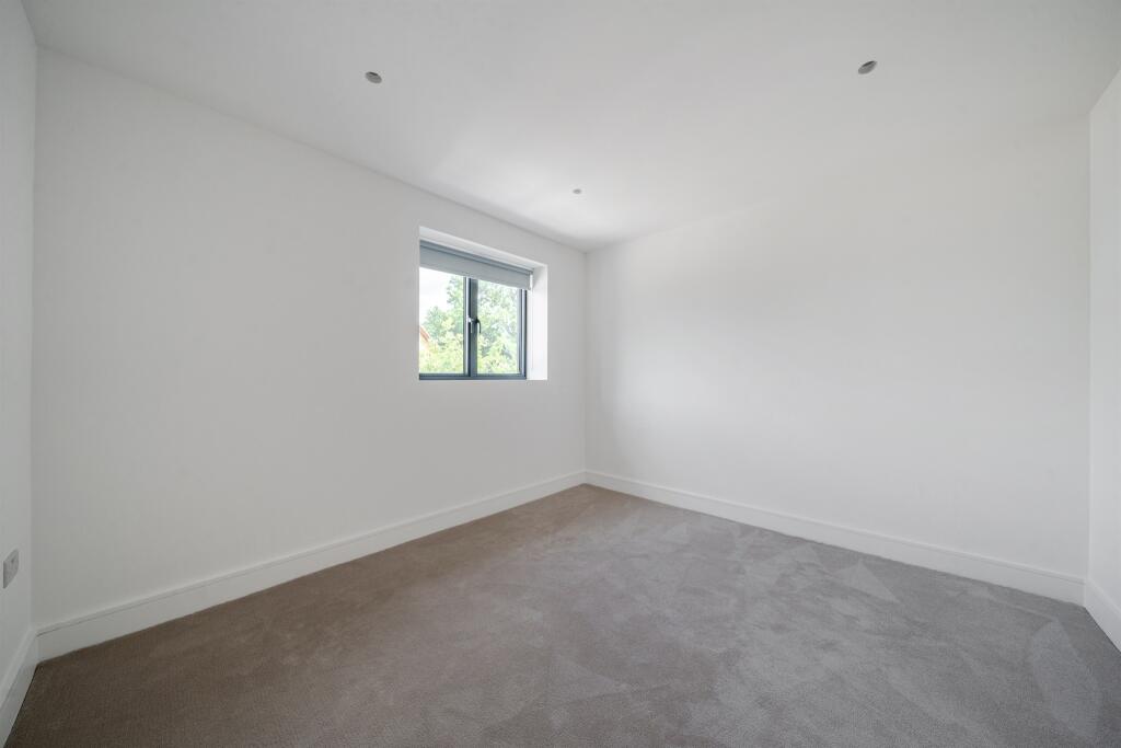 Additional image 15 of Wildwood Avenue, Bricket Wood, St. Albans