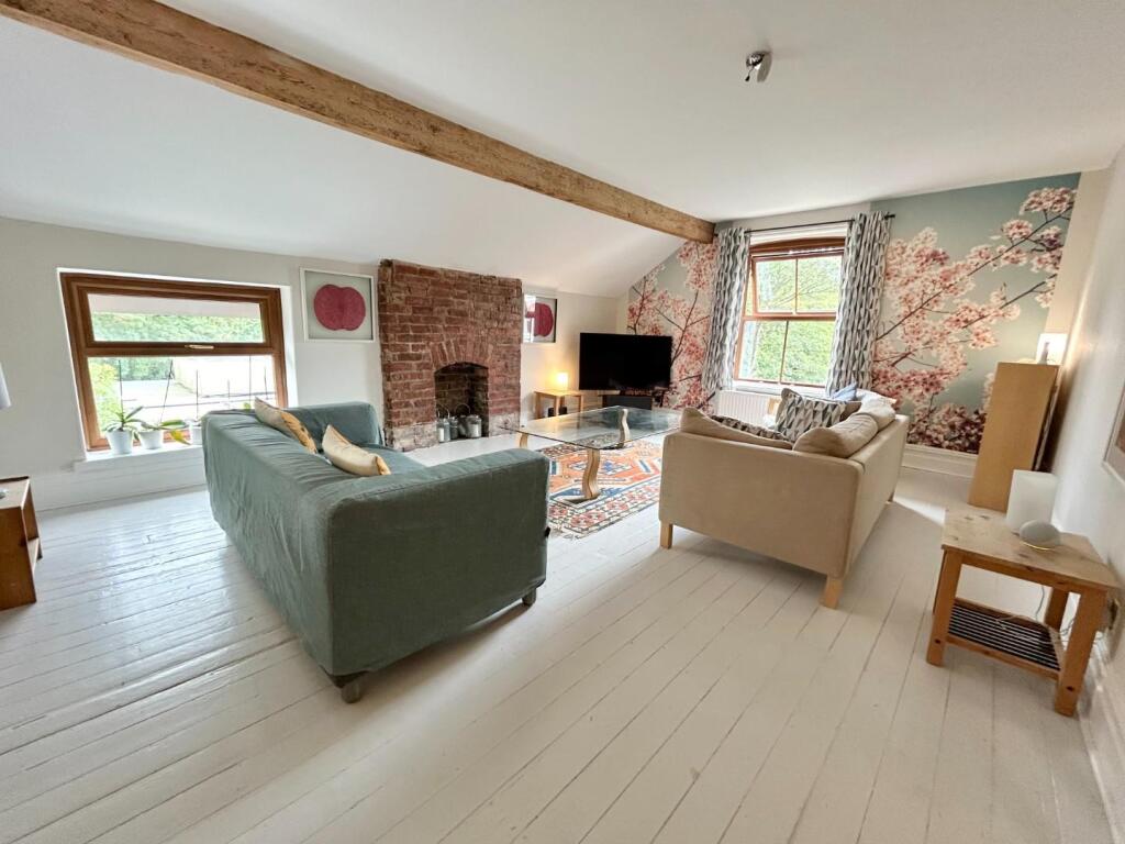 Lindale House, West Didsbury photo 2