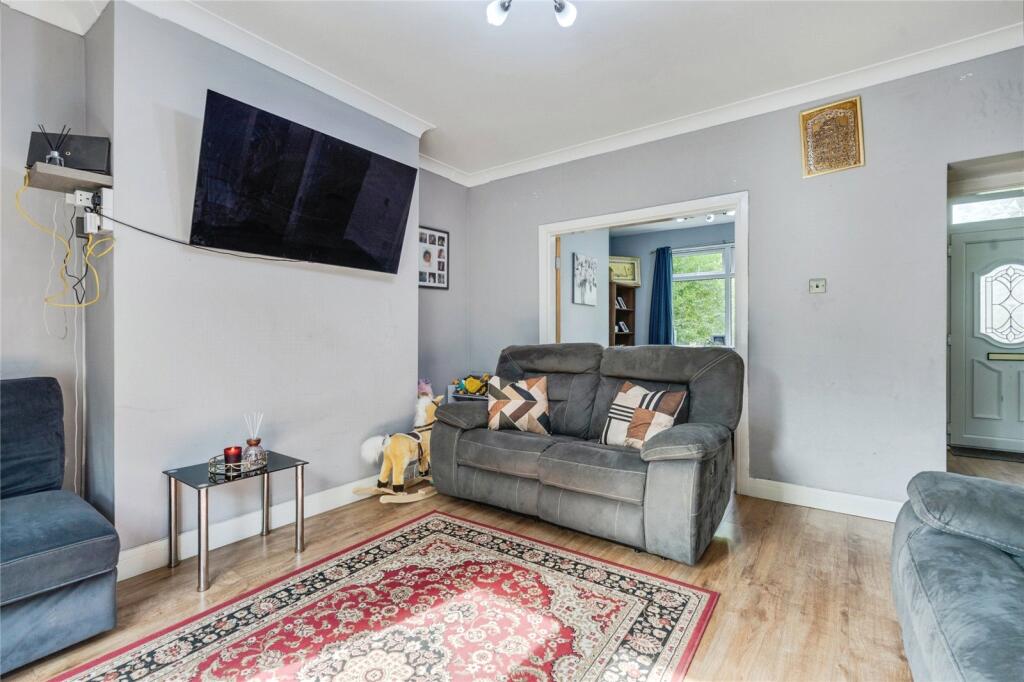 House in Bolton, Westhoughton - View 4
