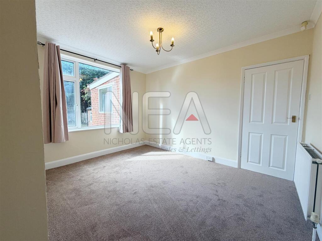 House in Reading, Caversham - View 4