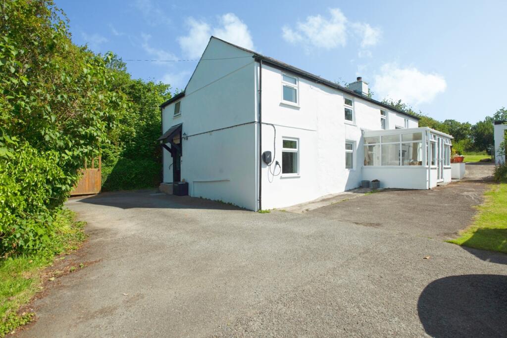 Main image of property: Higher Middle Hill, LISKEARD, Cornwall, PL14
