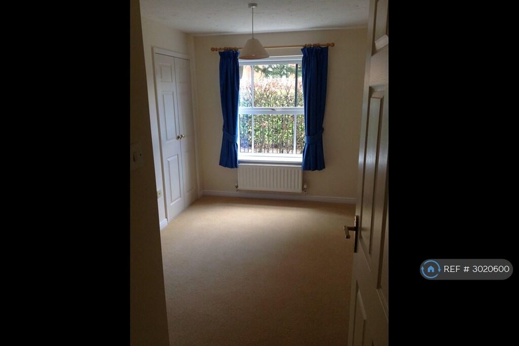 Apartment in Crewe - View 5
