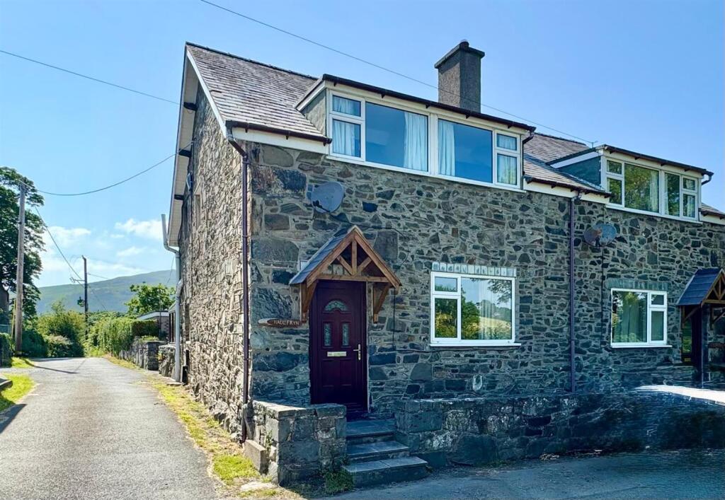Main image of property: Hen Efail, Tyn-Y-Groes, Conwy
