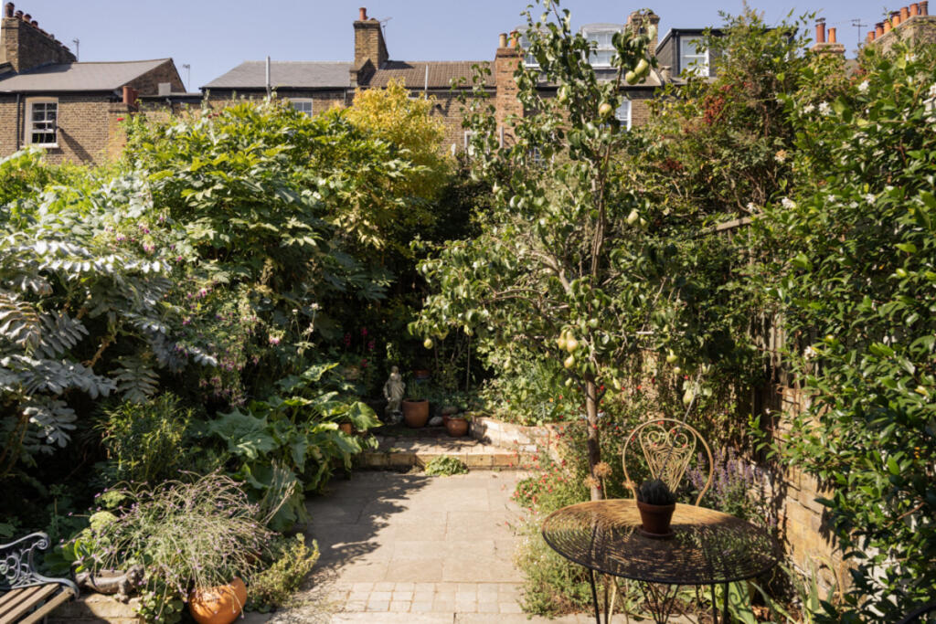 House in London - More