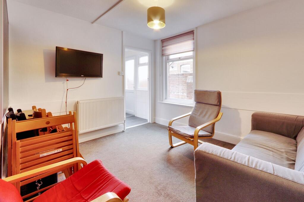 House in Exeter - View 4