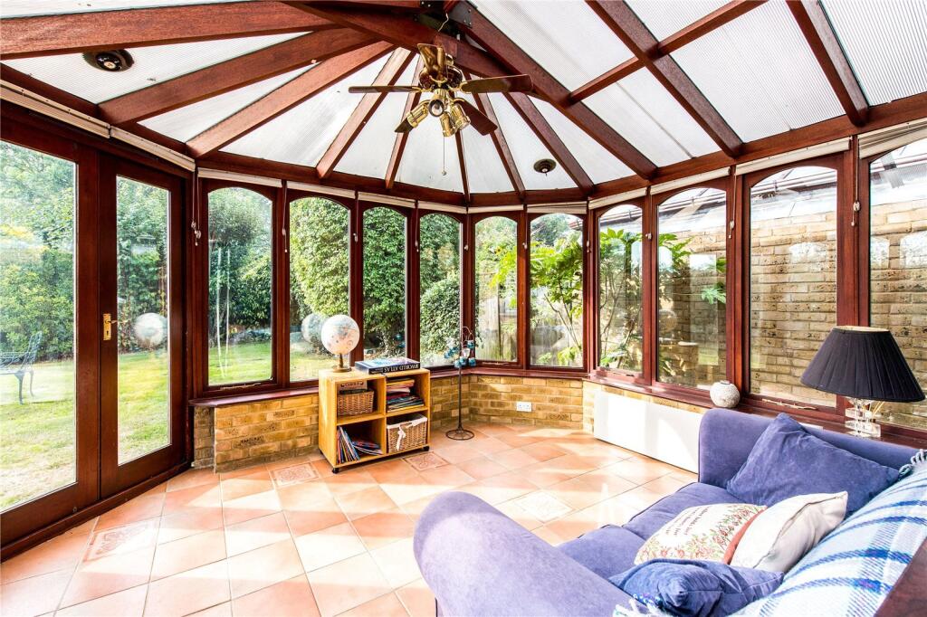 House in Three Rivers, Abbots Langley - View 2