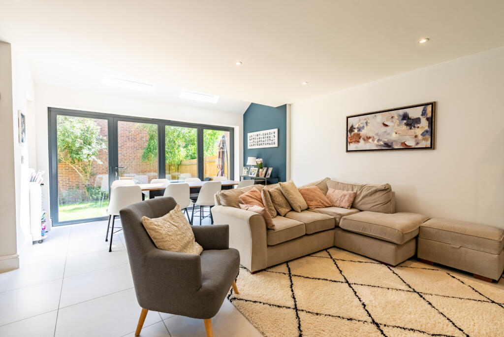 House in St Albans, Wheathampstead - View 3