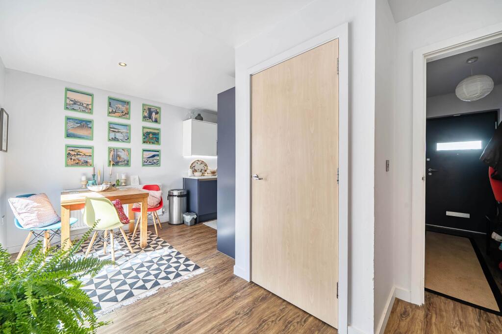 House in Southampton - View 5