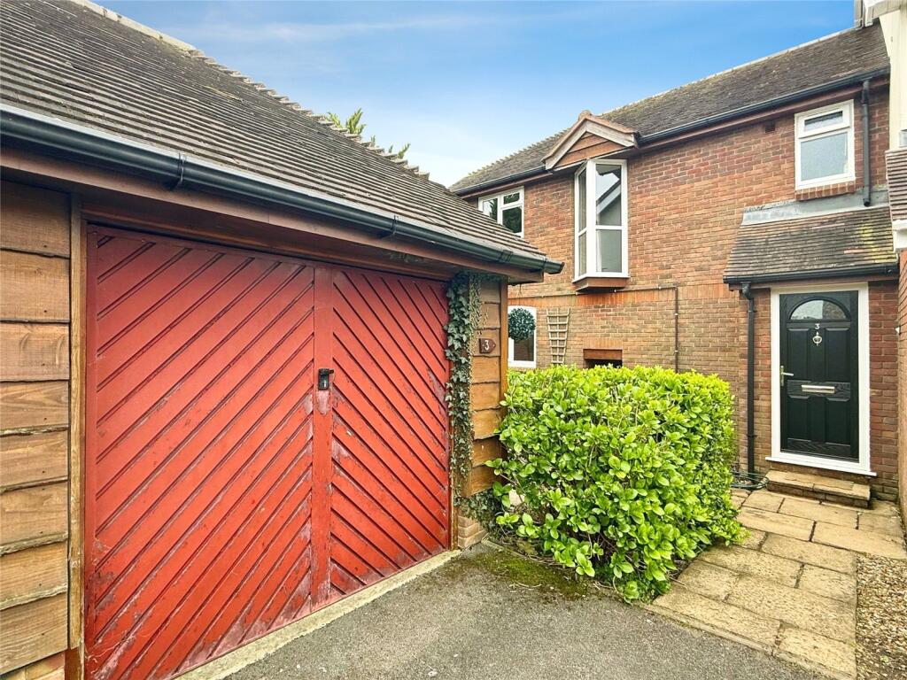 Main image of property: Holmlea, Higher Shaftesbury Road, Blandford, Dorset, DT11