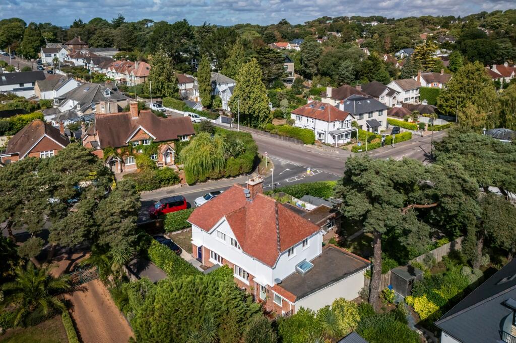 House in Bournemouth - More