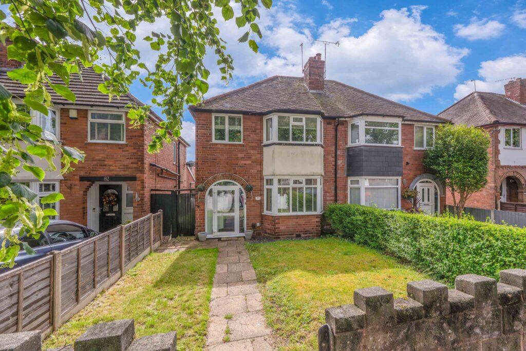 Main image of property: Mavis Road, Northfield, Birmingham B31 2SD