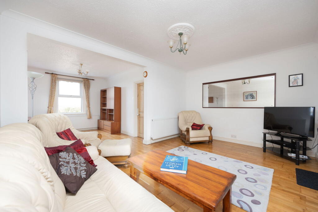 Semington Road, Melksham, Wiltshire, SN12 6EA photo 4