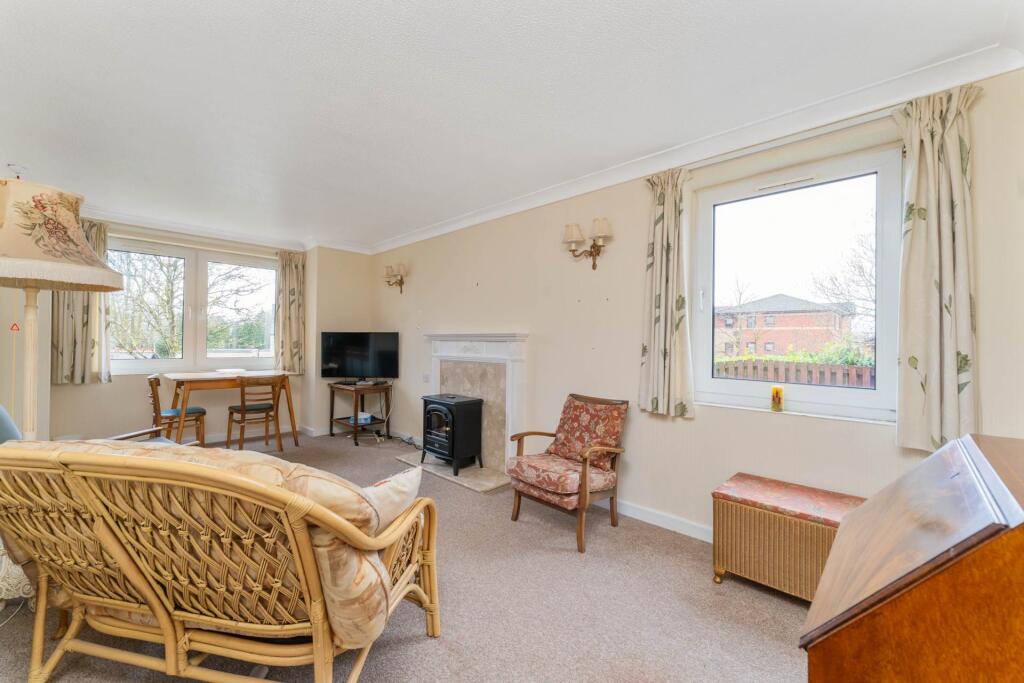 Apartment in Kilmacolm, Inverclyde - View 2