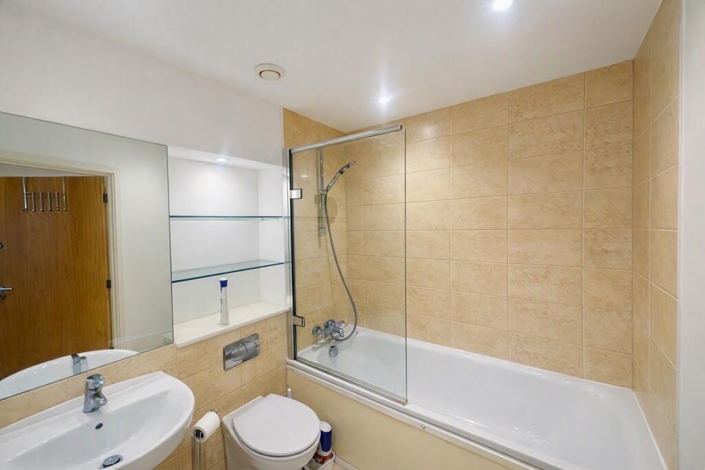 Apartment in Portsmouth - View 5