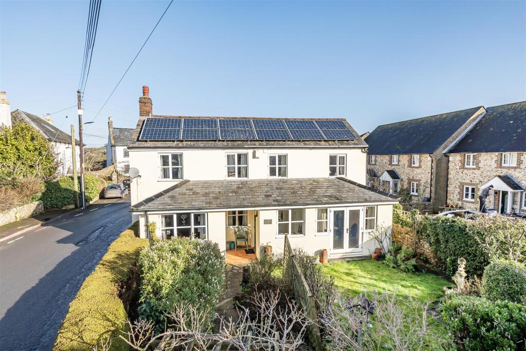 Main image of property: Dolphin Street, Colyton
