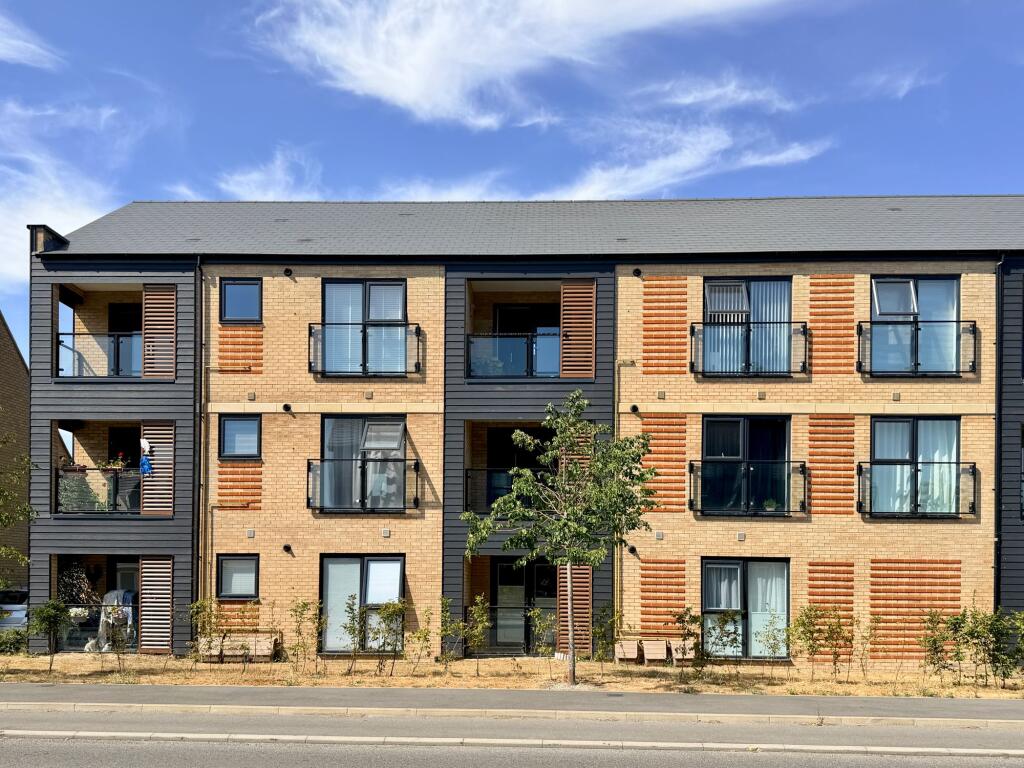 Main image of property: Hazel Grove, Wantage, OX12