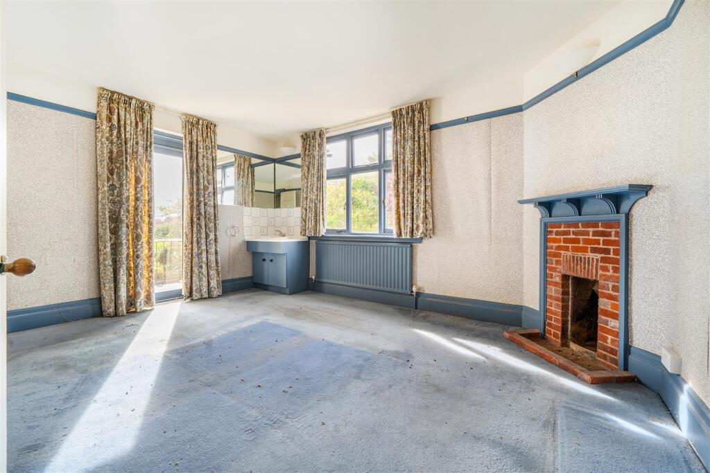 House in Brighton - View 4