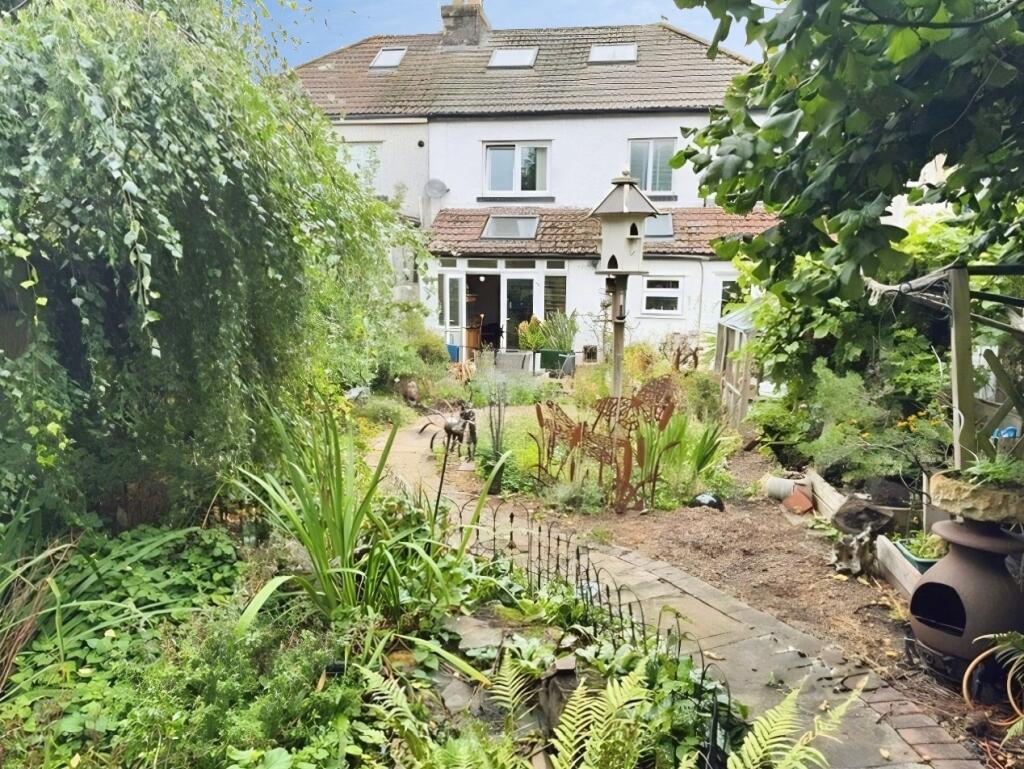 House in Bristol, Downend, Downend and Bromley Heath - More