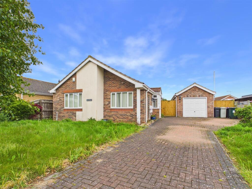 Main image of property: Seaholme Road, Mablethorpe
