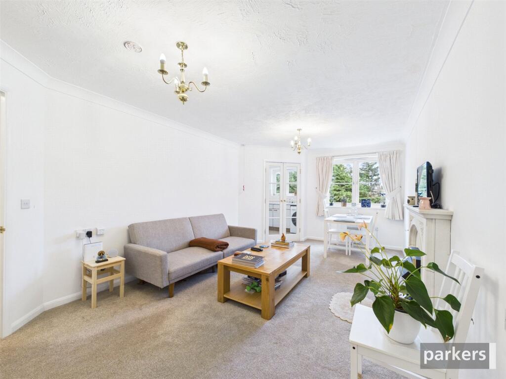 Main image of property: Waltham Road, Twyford, Reading, Berkshire, RG10