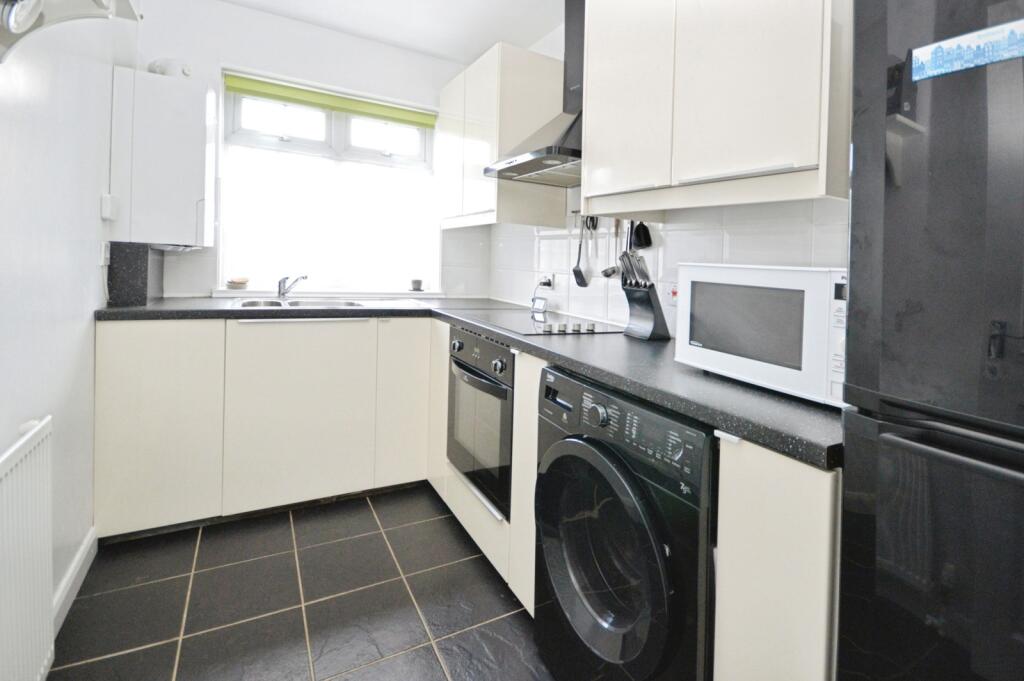 Whitton Road, Hounslow, TW3 photo 4