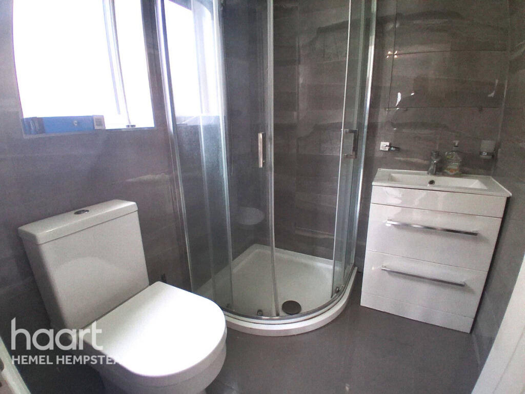 Main image of property: West Valley Road, Hemel Hempstead