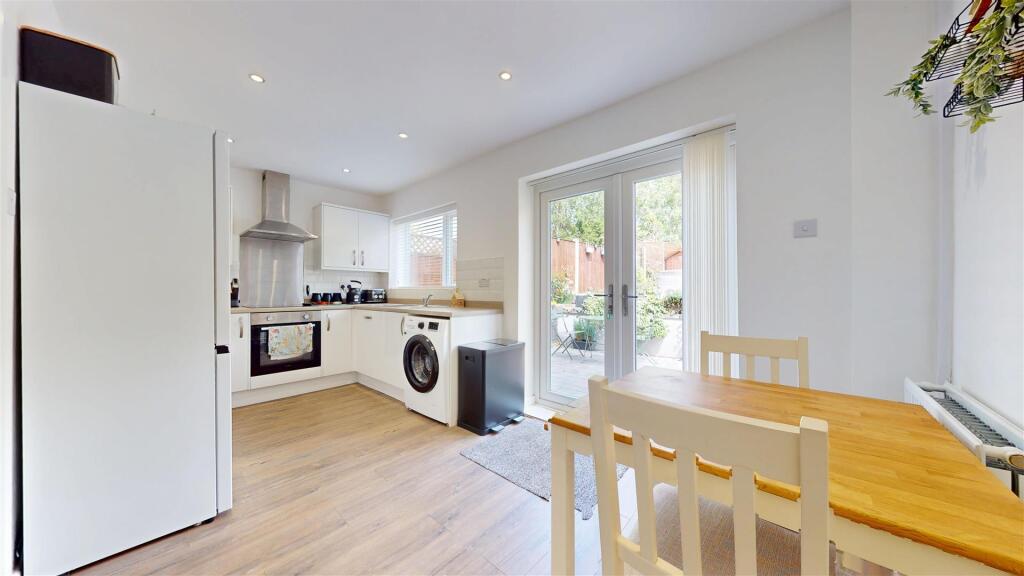 House in St Helens, Liverpool City Region - View 4