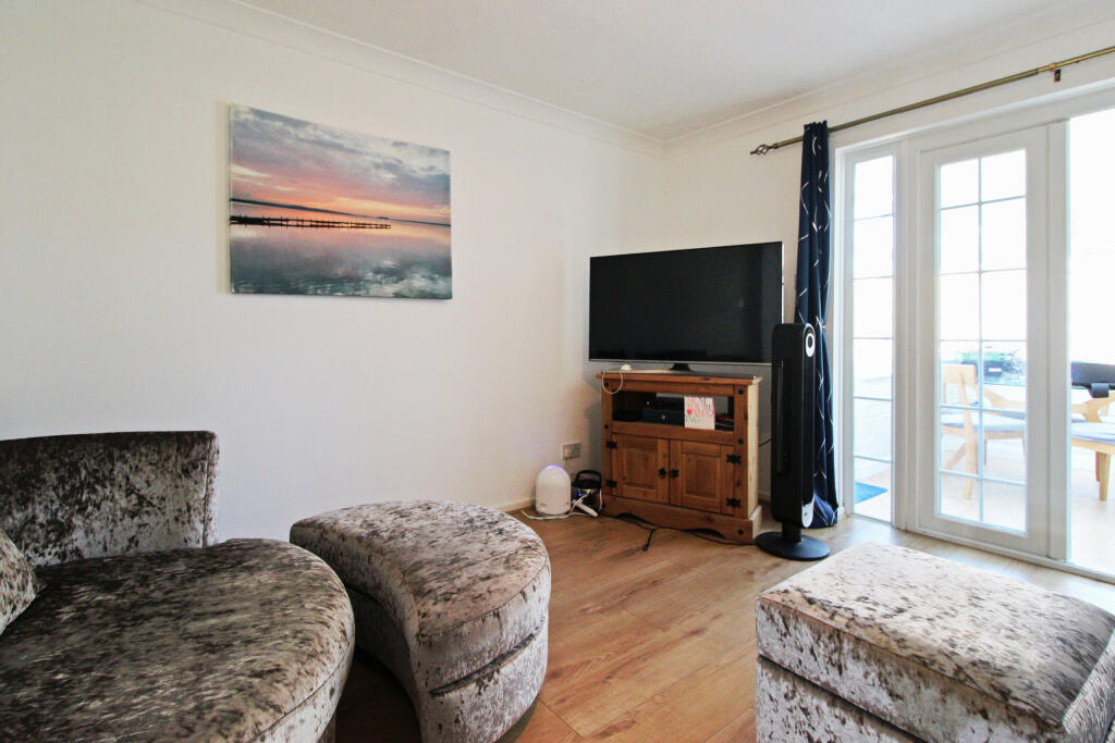 Broomfield Road, Herne Bay, Kent photo 4