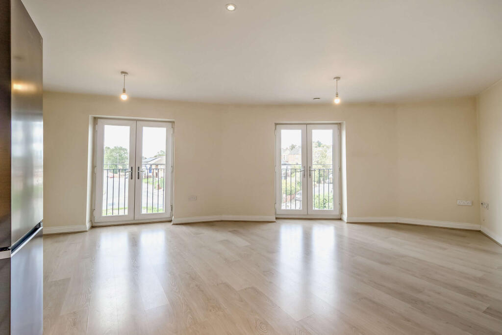 Apartment in Wakefield - View 4