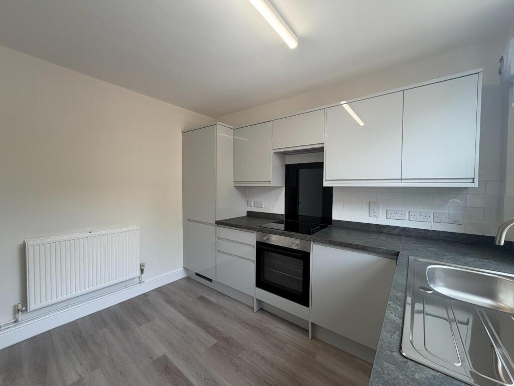 House in Northampton - View 3