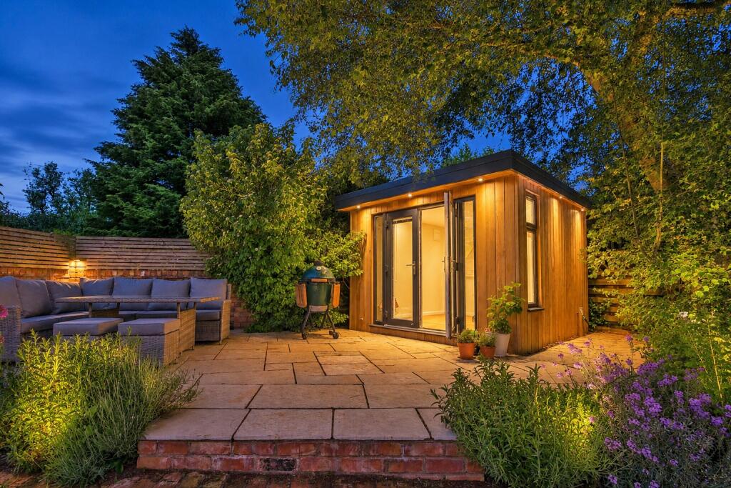 House in Northampton, Naseby - View 3