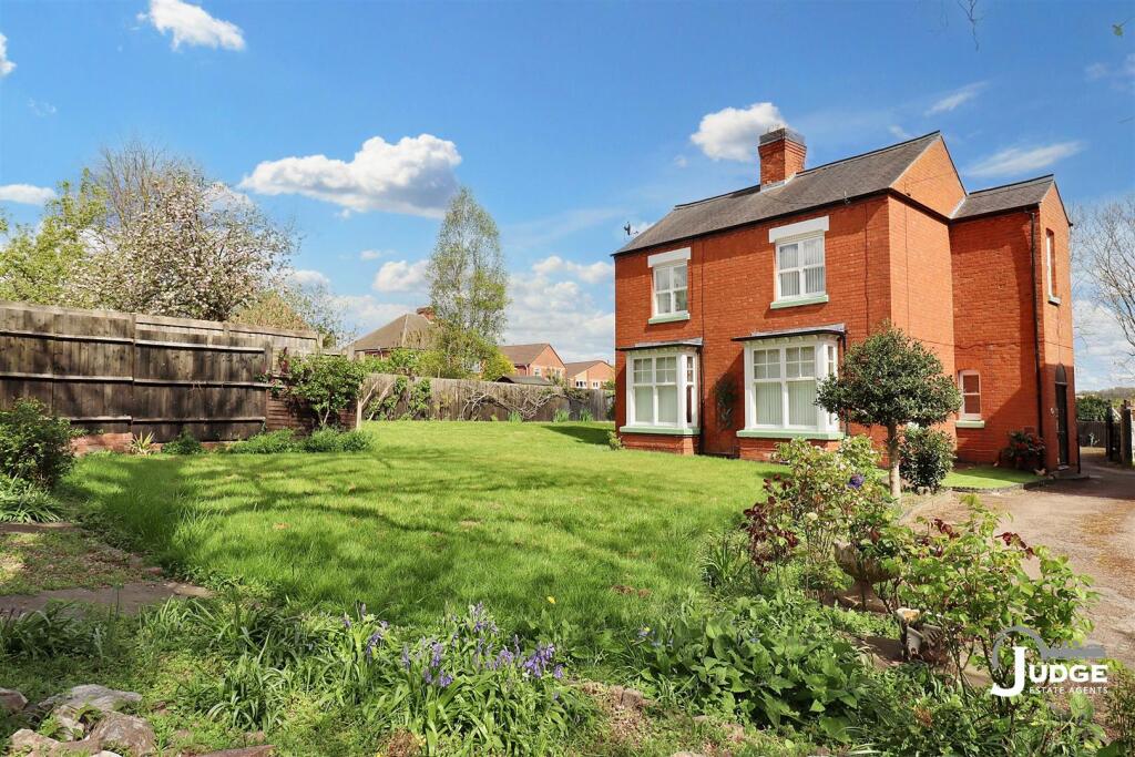 4-bed detached on Highfield Street, Anstey, Leicester, £499,950