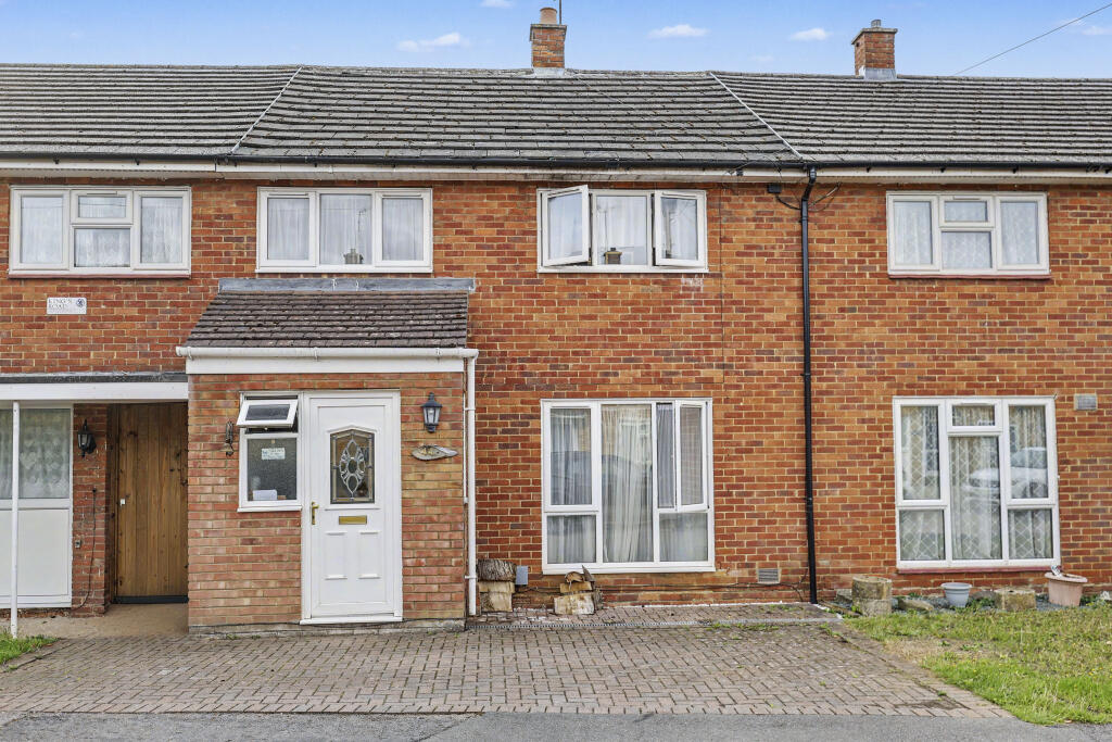 Main image of property: Dovedale, Stevenage, Hertfordshire
