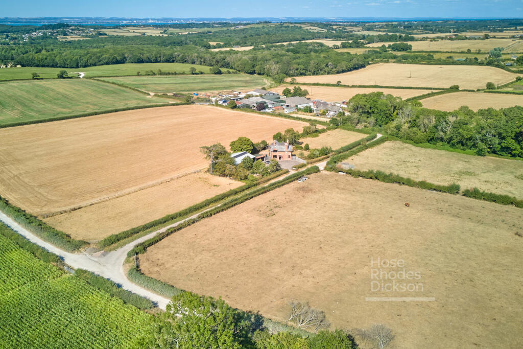 House in Portsmouth - View 5